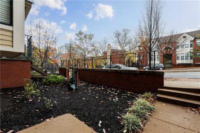 512 W 10th Street, Condo with 2 bedrooms, 2 bathrooms and null parking in Kansas City MO | Image 3