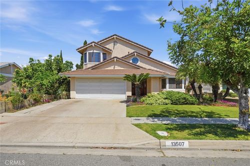 13507 Elgers St, Cerritos, CA, 90703-8908 | Card Image