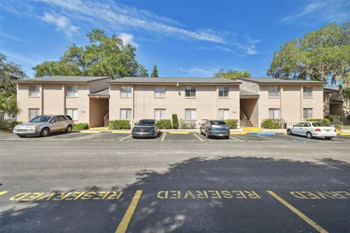 115-c-7504 Presley Pl, TAMPA, FL, 33617-8554 | Card Image