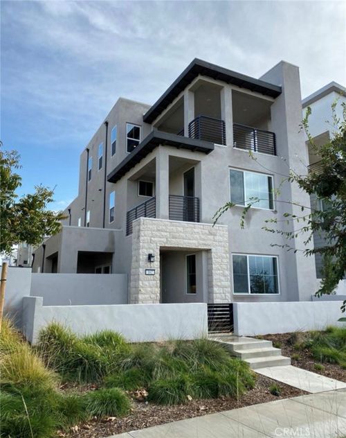 162 Perspective, Irvine, CA, 92618-1369 | Card Image