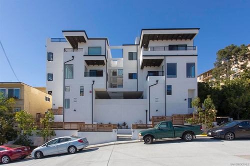 5978 Lauretta Street, San Diego, CA, 92110 | Card Image