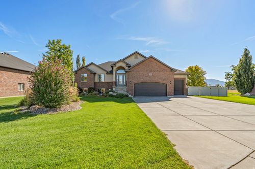 1555 N 4325 W, Plain City, UT, 84404-9227 | Card Image
