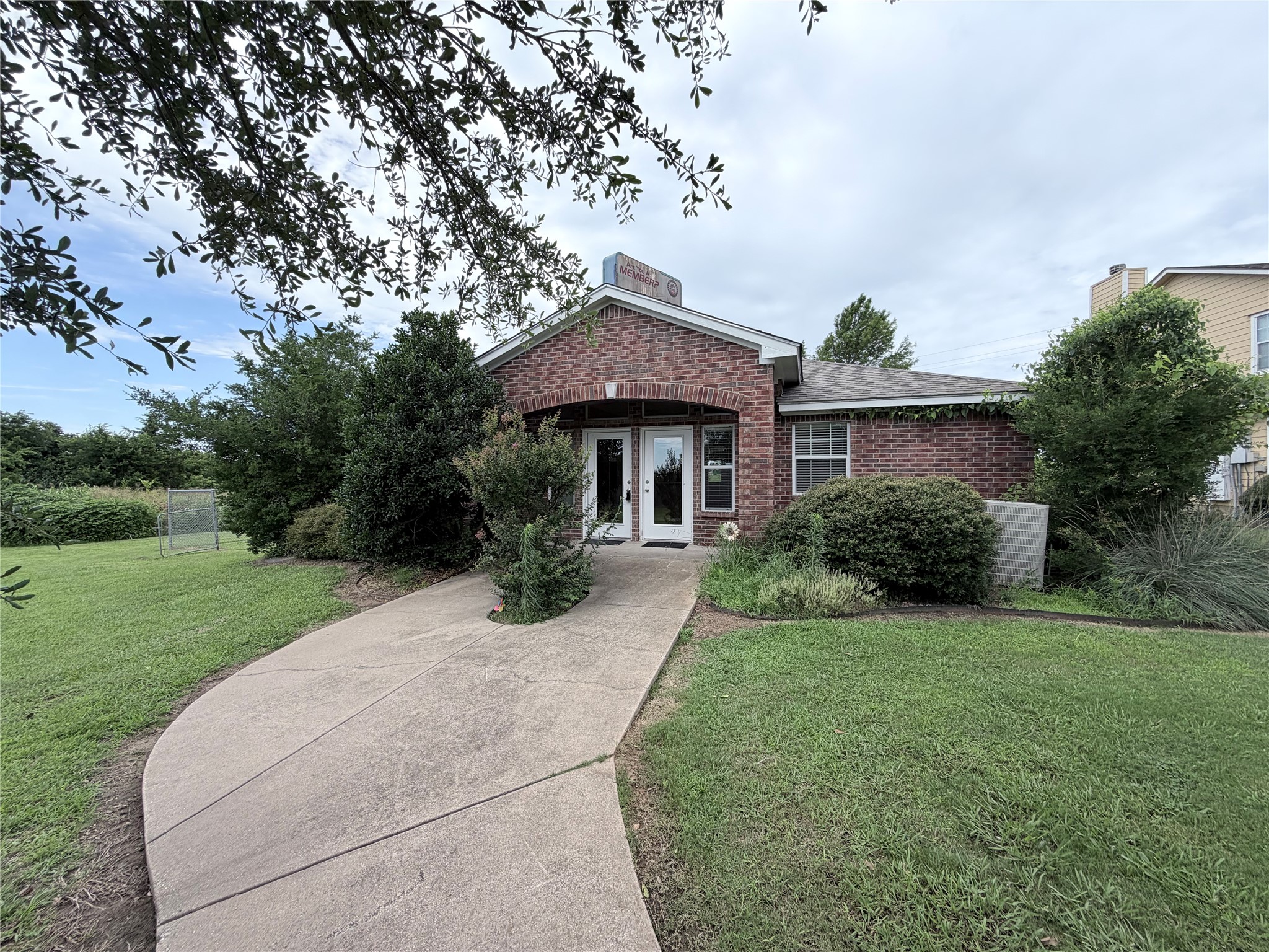 Commercial Lease in Sherman 3