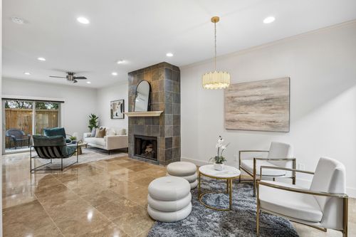 apt-111-4242 Travis St, Dallas, TX, 75205-4809 | Card Image