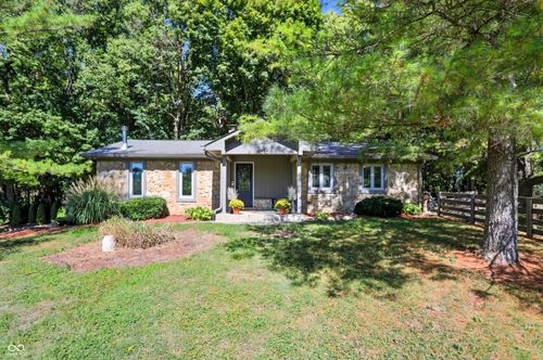 15030 Little Eagle Creek Ave, Zionsville, IN, 46077-9630 | Card Image