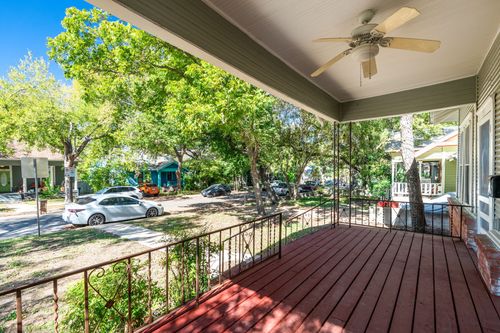 1911 Eva St, Austin, TX, 78704-4221 | Card Image