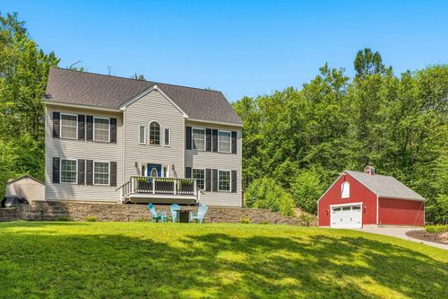 8 Lancelot Rd, Farmington, NH, 03835-4338 | Card Image
