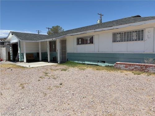 708 Van Ert Ave, North Las Vegas, NV, 89030-4054 | Card Image