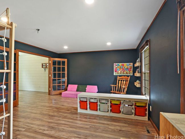 5501 Abbey Dr, House other with 4 bedrooms, 3 bathrooms and 2 parking in McHenry IL | Image 4