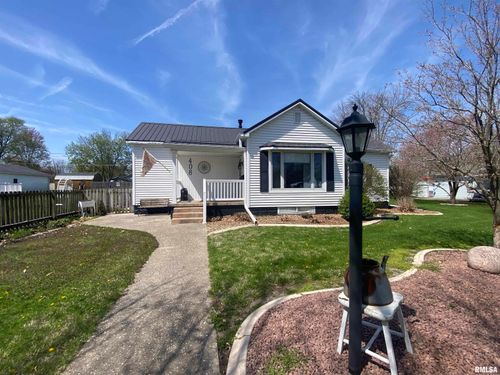 408 N Morgan St, Mason City, IL, 62664-1037 | Card Image