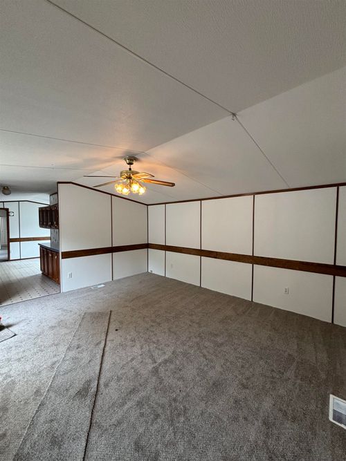 5375 Shawn St, Croswell, MI, 48422-9605 | Card Image