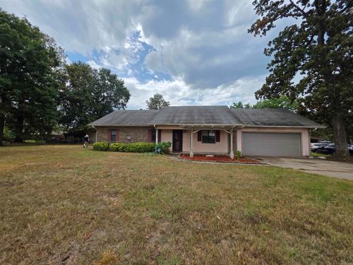18305 Mac Arthur Dr, North Little Rock, AR, 72118-1895 | Card Image