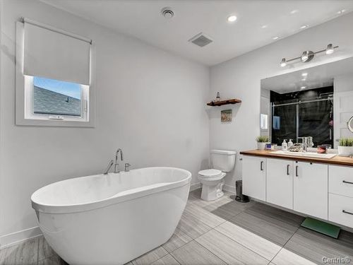 49 Rue F.-X.-Boileau, Gatineau, QC, J8L0Y5 | Card Image