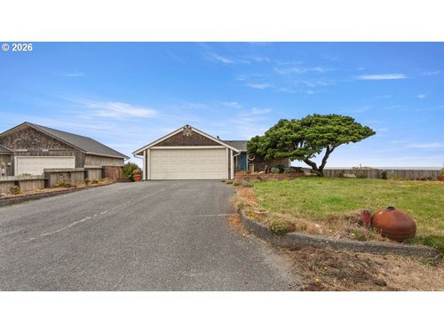 1370 Beach Loop Dr Sw, Bandon, OR, 97411-8875 | Card Image