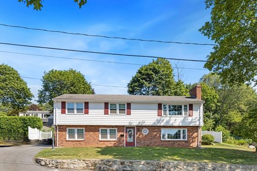 44 Blueridge Ave, Saugus, MA, 01906-1302 | Card Image