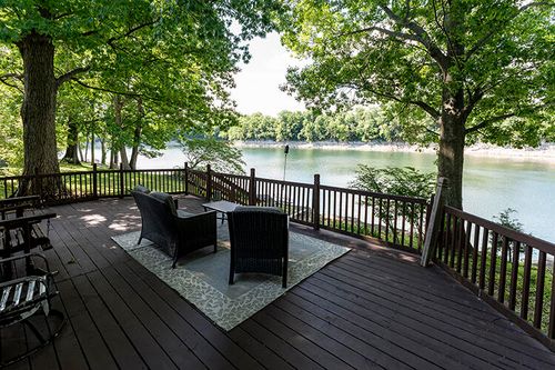 392 Lakeview Pt, Harrodsburg, KY, 40330-8829 | Card Image