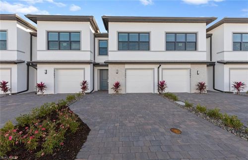 27899 Radiant Ct, BONITA SPRINGS, FL, 34135-3568 | Card Image