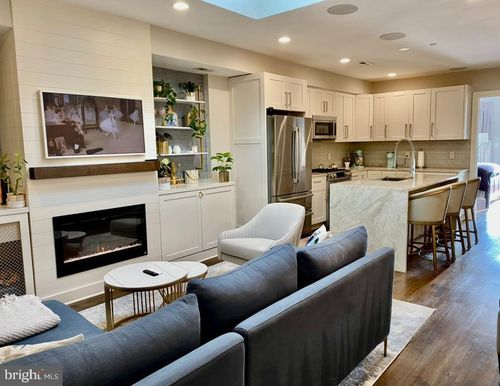 apt-3-711 Jackson St Ne, WASHINGTON, DC, 20017-1663 | Card Image