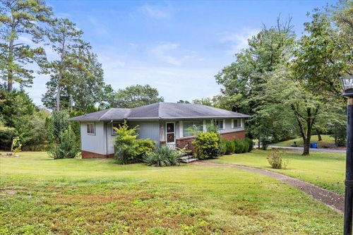 1002 Elaine Trl, Chattanooga, TN, 37421-4014 | Card Image