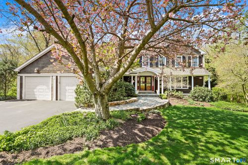 36 Lobsterback Rd, Trumbull, CT, 06611-5016 | Card Image