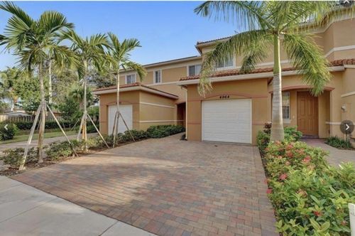 4968 Sw 30th Avenue, Fort Lauderdale, FL, 33312 | Card Image