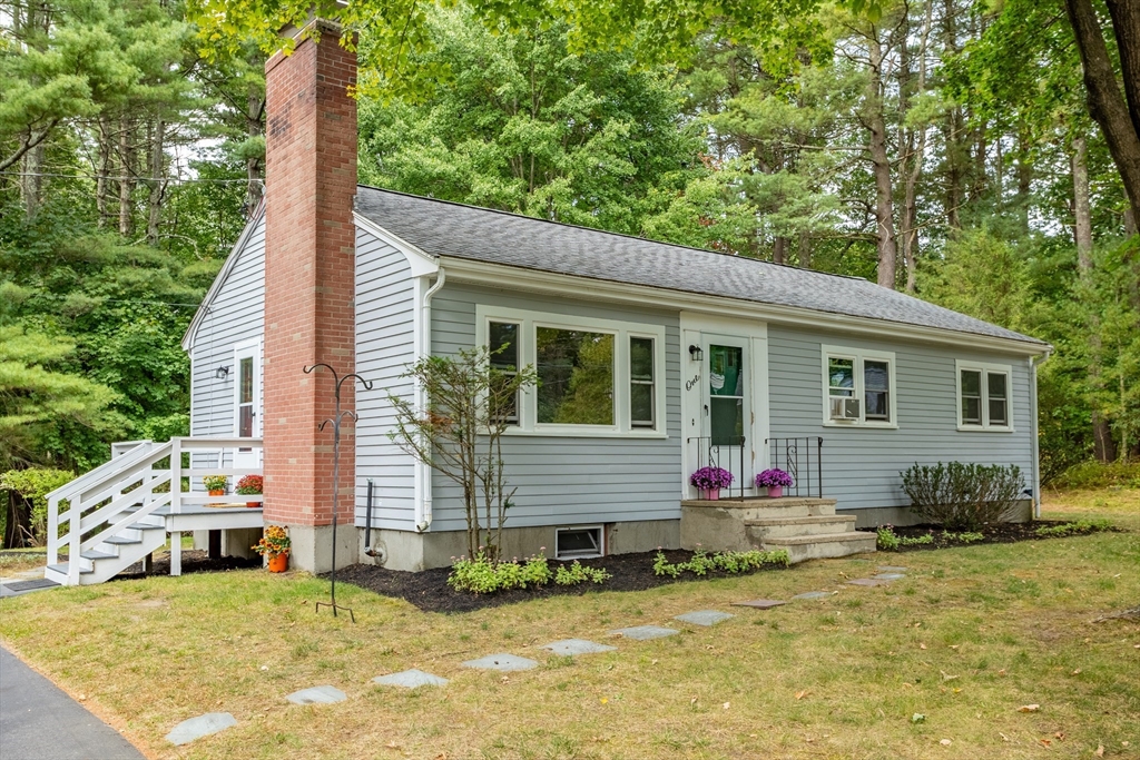Woodridge Rd, Littleton, MA 01460