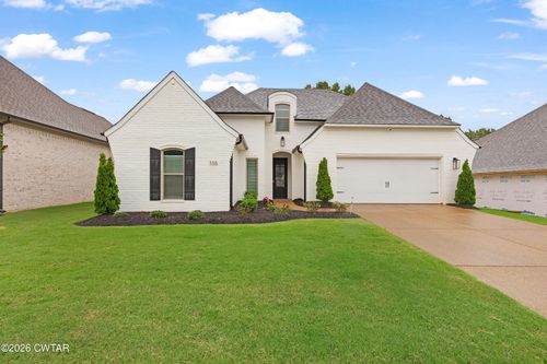 105 Emerald Breeze Dr, Jackson, TN, 38305-6947 | Card Image