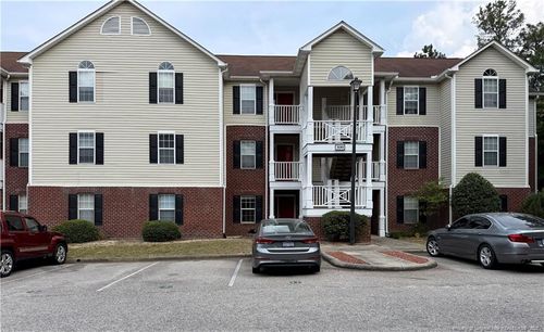 7-390 Bubble Creek Ct, Fayetteville, NC, 28311-1385 | Card Image