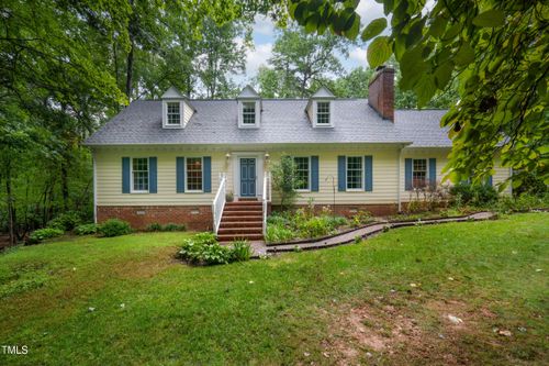 8 Crosswinds Estates Dr, Pittsboro, NC, 27312-8450 | Card Image