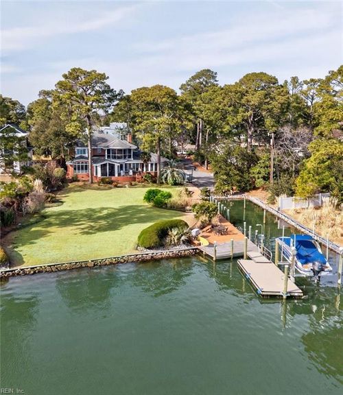 2001 English Cedar Cir, Virginia Beach, VA, 23451-1621 | Card Image