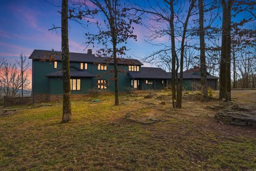 1097 Winrock Dr, Morrilton, AR, 72110-9391 | Card Image