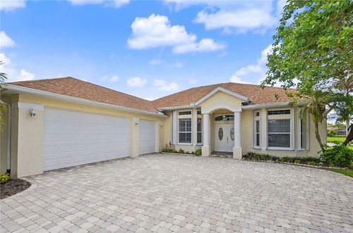 680 Sarina Ter Sw, Vero Beach, FL, 32968-4043 | Card Image