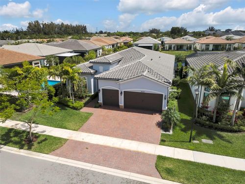 8022 Deer Lake Ct, Parkland, FL, 33067 | Card Image