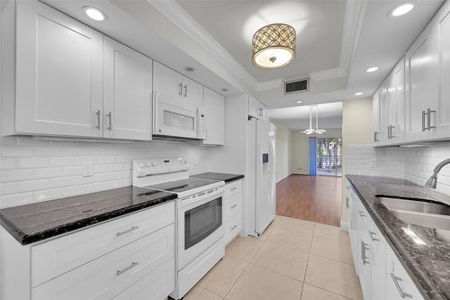 apt-e2-1802 Eleuthera Pt, Coconut Creek, FL, 33066-2855 | Card Image