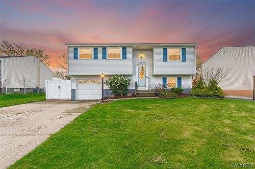 6932 Academy Ln, Lockport, NY, 14094-5321 | Card Image