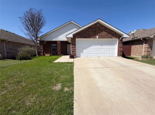 1241 Camden Yard Dr, Burleson, TX, 76028-7576 | Card Image