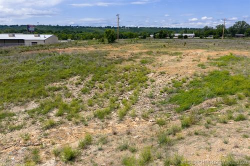 0002 Hwy 75, Henryetta, OK, 74437 | Card Image