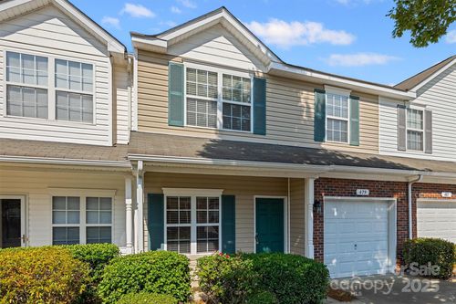 479 Delta Dr, Fort Mill, SC, 29715-6471 | Card Image