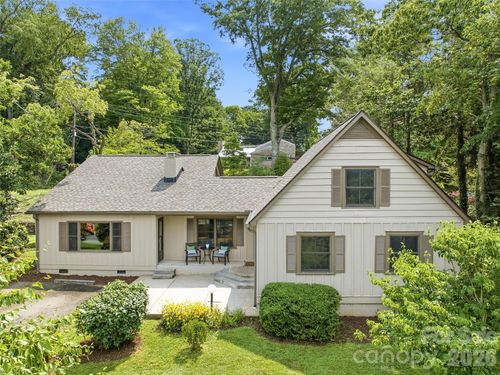 279 Longview Dr, Waynesville, NC, 28786-5647 | Card Image