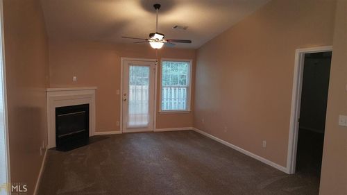 1731 Summerwoods Ln, Griffin, GA, 30224-2401 | Card Image