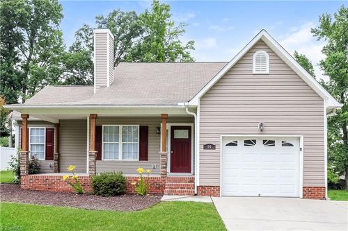 64 Lowery Dr, Thomasville, NC, 27360-8829 | Card Image