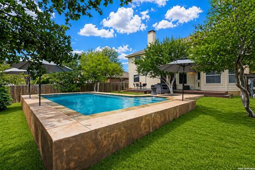 221 Valona Dr, Cibolo, TX, 78108-4247 | Card Image