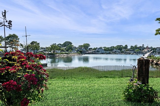 APT-3 - 4 Fisherman Way, Condo with 2 bedrooms, 1 bathrooms and null parking in Gloucester MA | Image 30