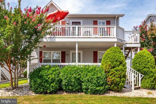 d42-13801 Sand Dune Rd, OCEAN CITY, MD, 21842-1923 | Card Image