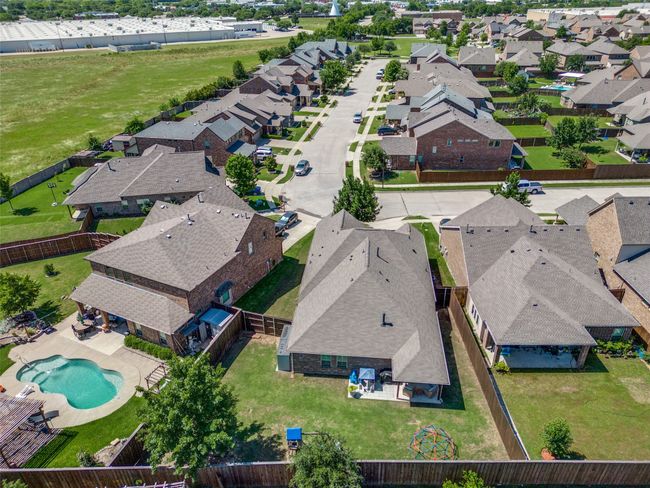 Aerial view of the large backyard. | Image 26