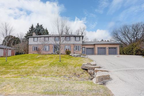 14 Lady Diana Crt, Stouffville, ON, L4A2C9 | Card Image