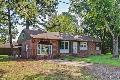 116 Bailey Rd, Yorktown, VA, 23692-3227 | Card Image