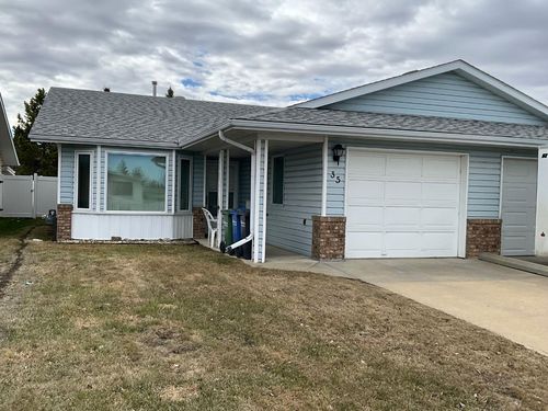 35 Ellis St, Red Deer, AB, T4R2C8 | Card Image