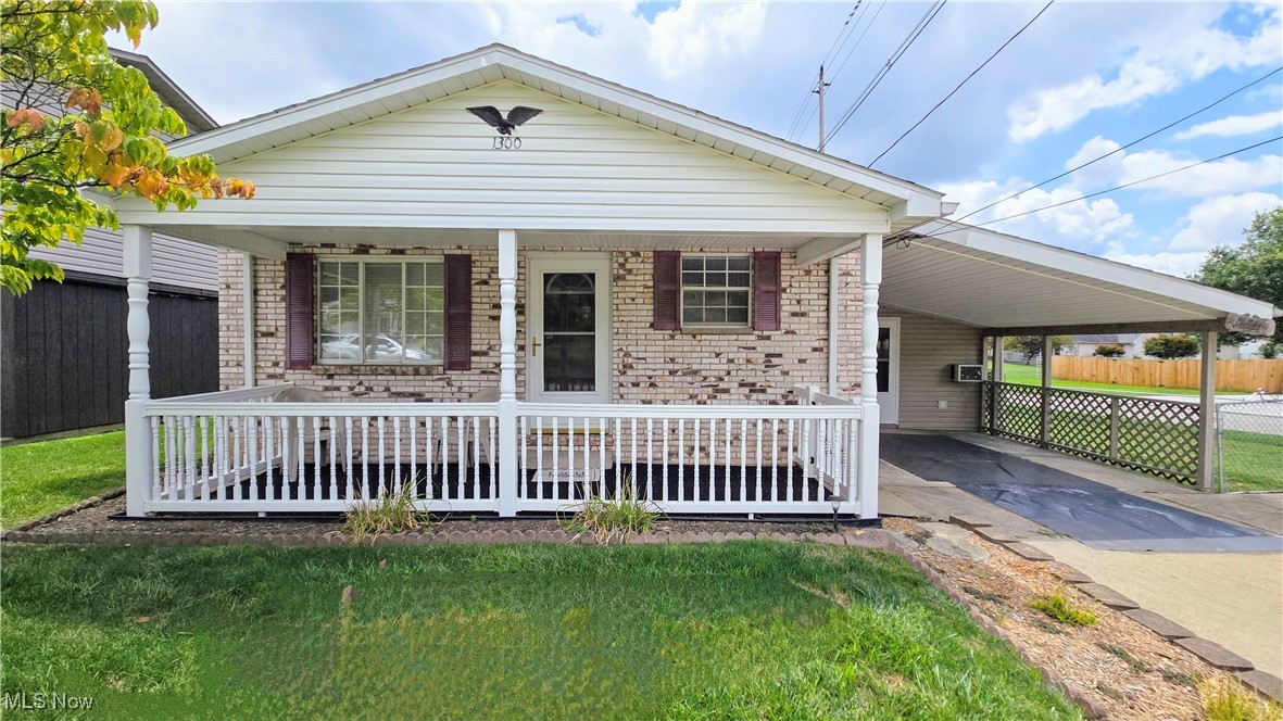 17th St, Vienna, WV 26105