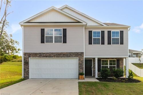 5140 Payne St, Trinity, NC, 27370-8911 | Card Image